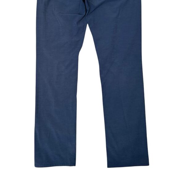 Travis Mathew Blue Activewear Pants Mens 32 X 32 Stretch Performance Golf Slacks - Picture 7 of 7